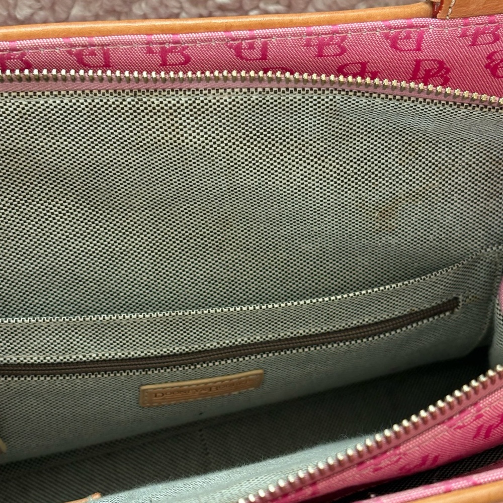 Pink Dooney & Bourke Shoulder Bag with Matching Eyeglasses Case - Picture 3 of 12